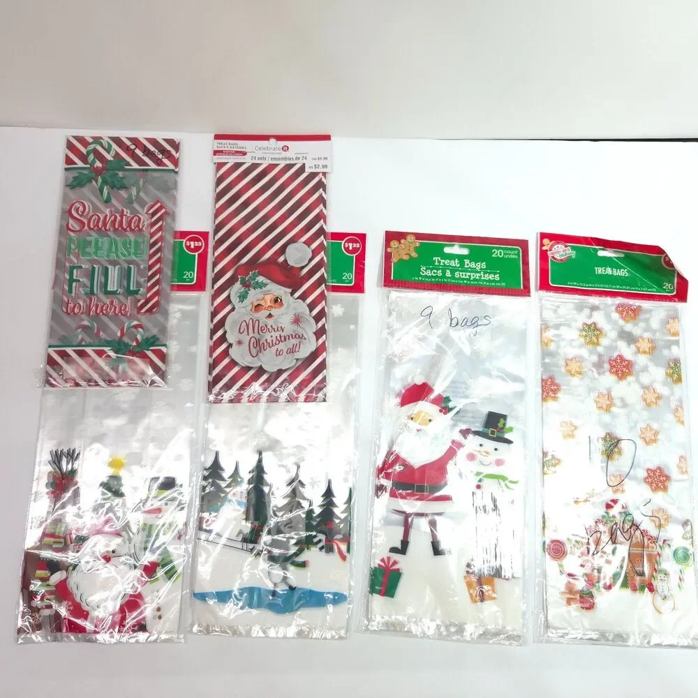 Lot of 92 Christmas Treat Bags Santa Snowman Holiday Goodie Favor Bags